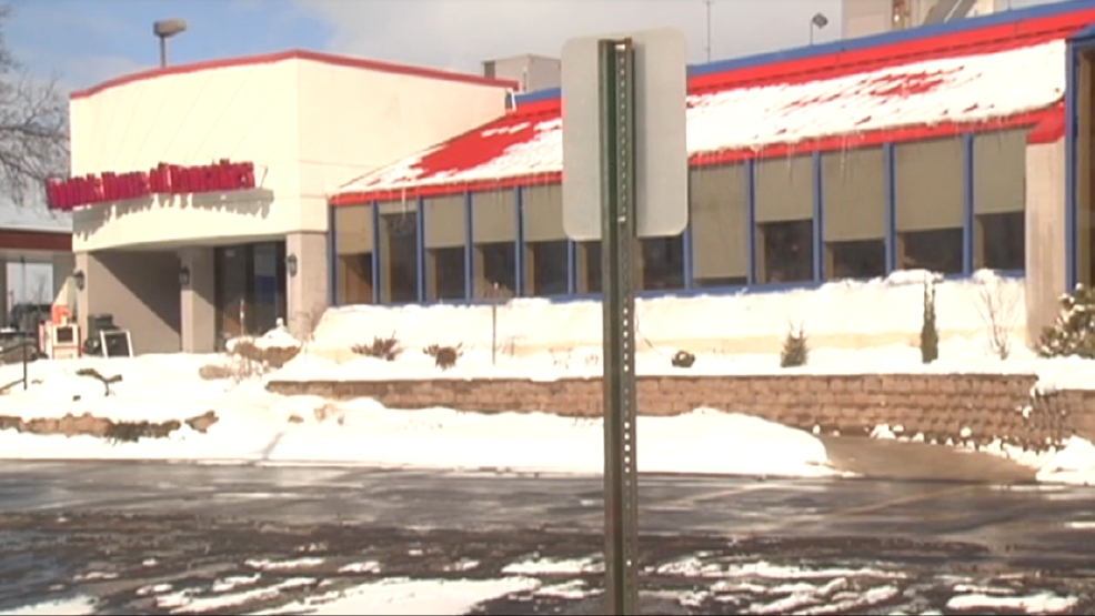 Employee defends Sophia's House of Pancakes from federal allegations WWMT