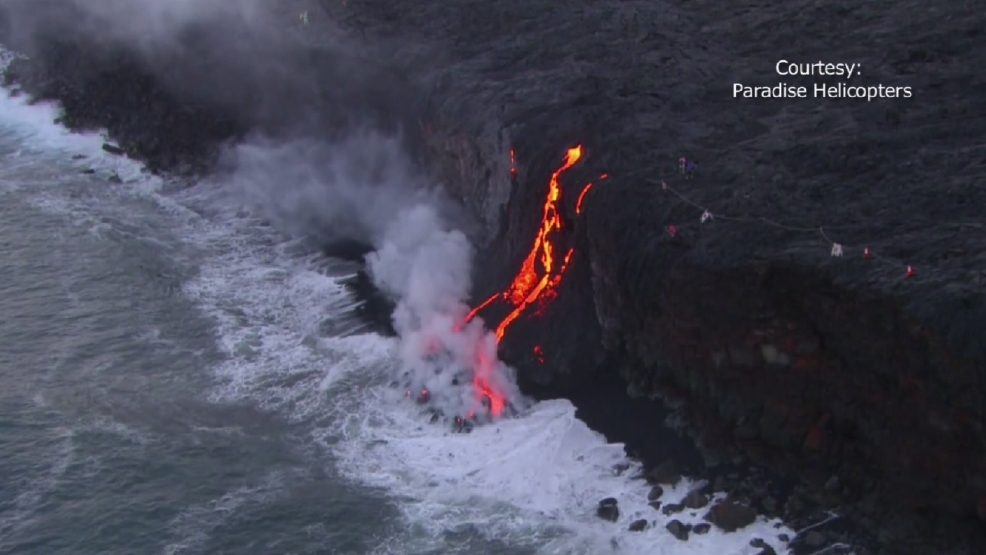 WATCH | Lava flows from Hawaii volcano | WJLA