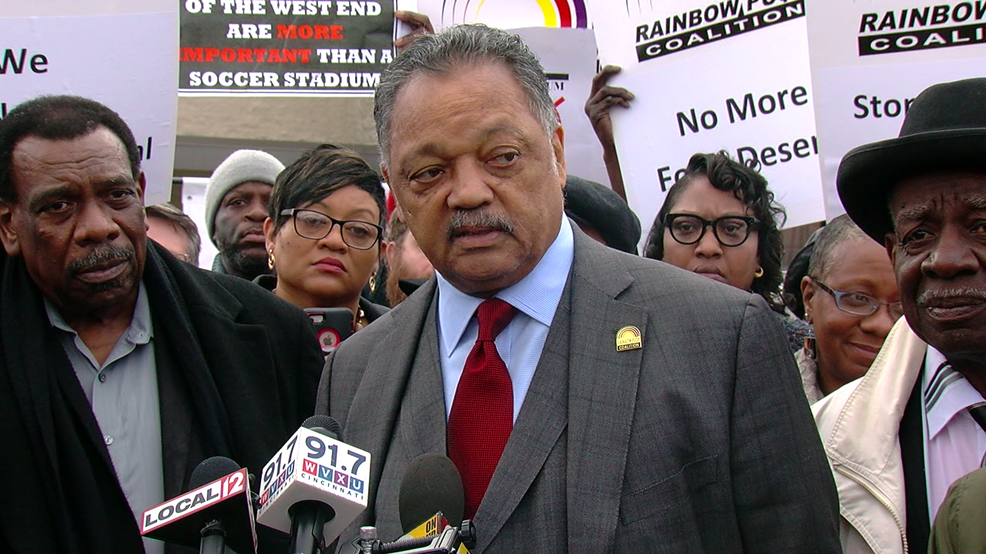 Jesse Jackson calls for Kroger boycott over inner city store closures