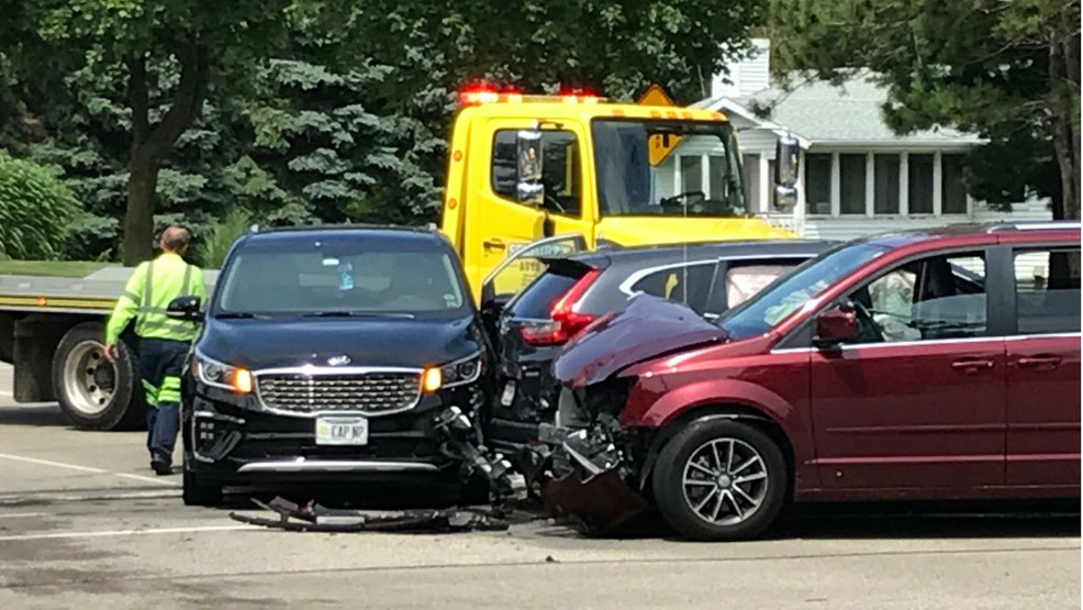 3 vehicles involved in crash on Madison’s west side WMSN