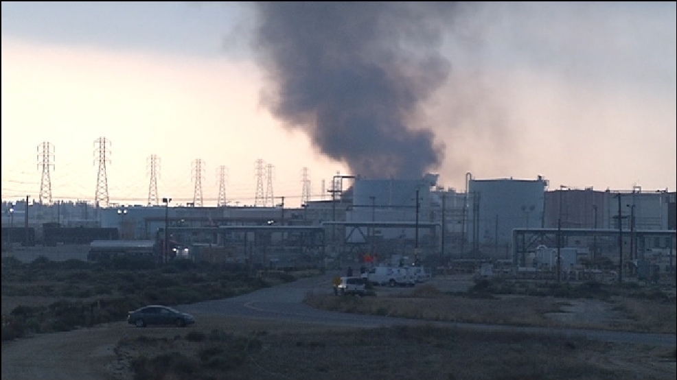 Explosion rocks Alon refinery in northwest Bakersfield KBAK