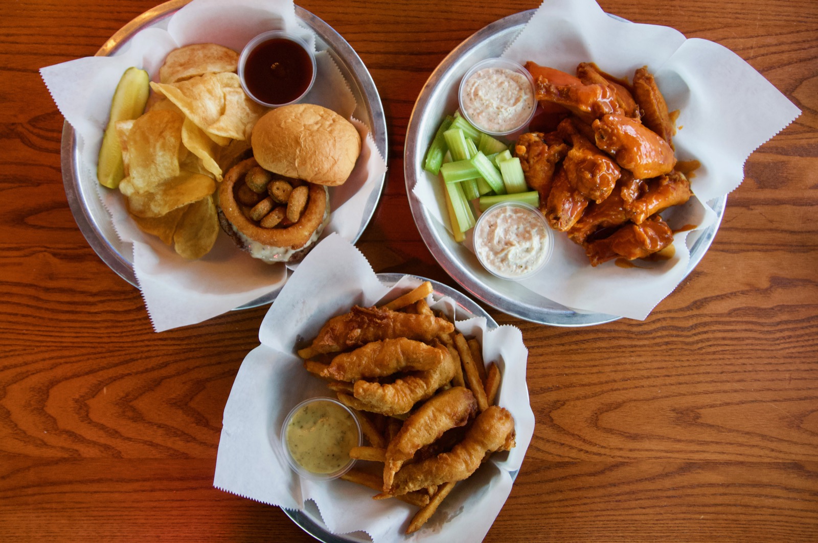 We Found The Best Wings In Cincinnati At O'Bryon's Bar And Grill