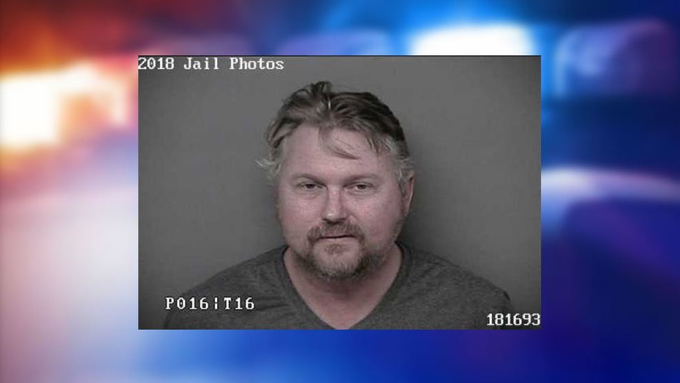 Police Jefferson City man fired shot through front door of cathedral