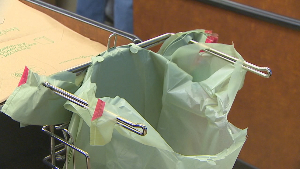 Plastic bags banned statewide in Oregon effective Jan. 1, 2020 KMTR