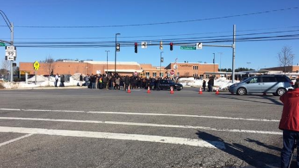 Students hold walkout protest at Mt. Hebron High WBFF