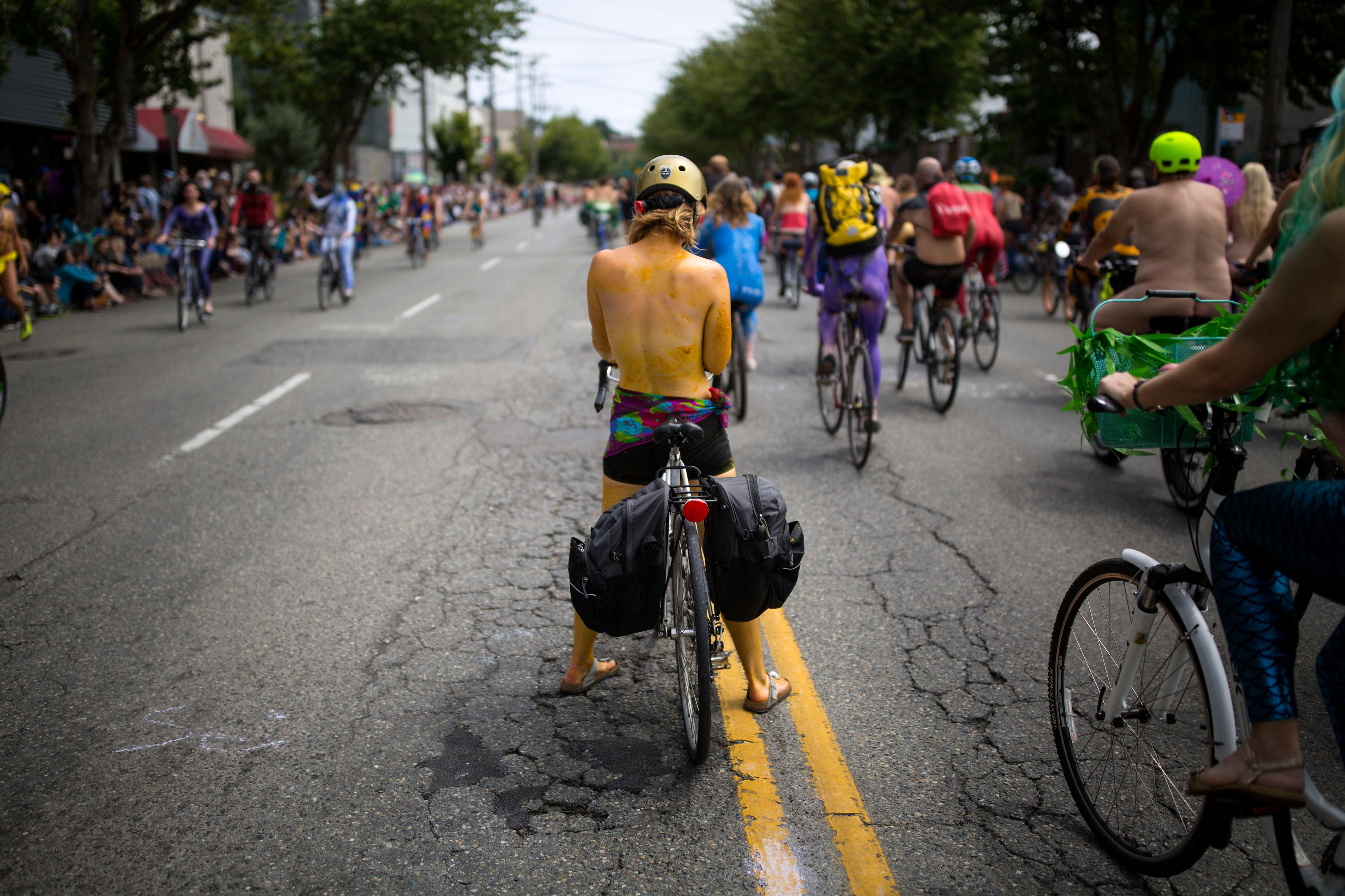 Photos Nude bikers kick off quirky Fremont Solstice Parade Seattle