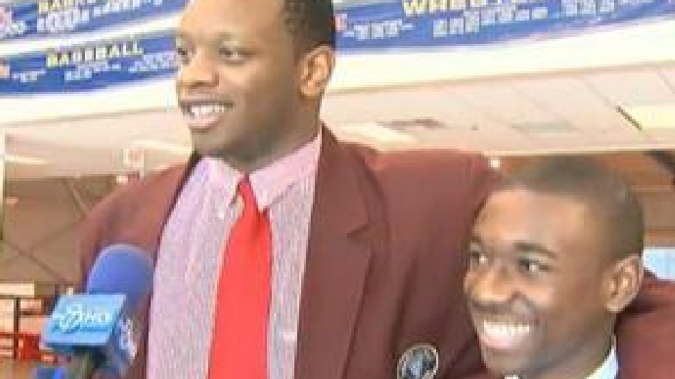 dematha_296.jpg