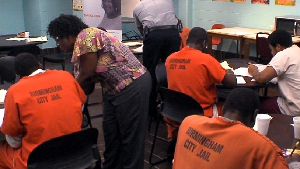 Birmingham City Jail inmates get chance to earn GED WBMA