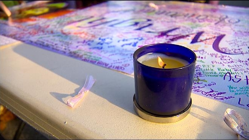 140808_jenise_wright_vigil_17.jpg