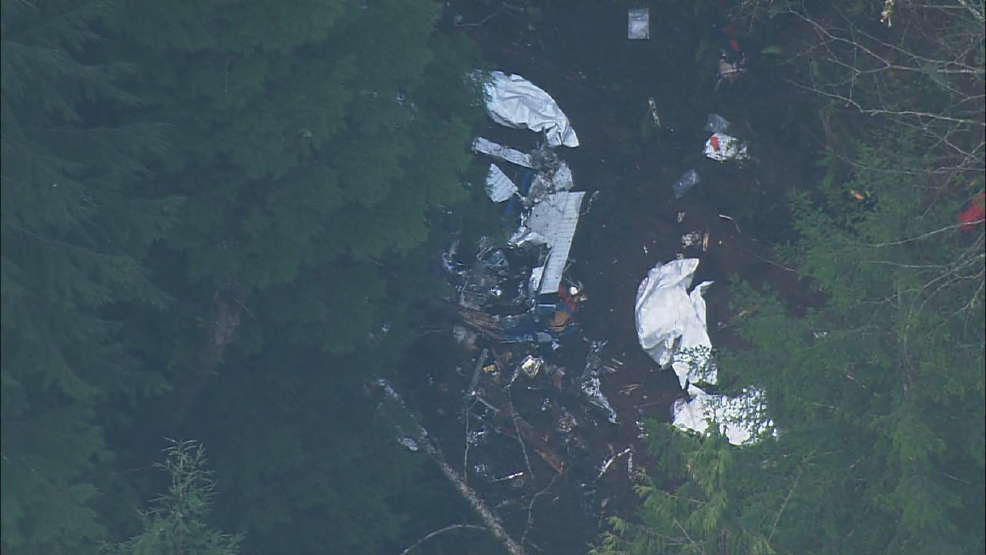 Wash. plane crash victims identified as pilot, fiancee, and her 2