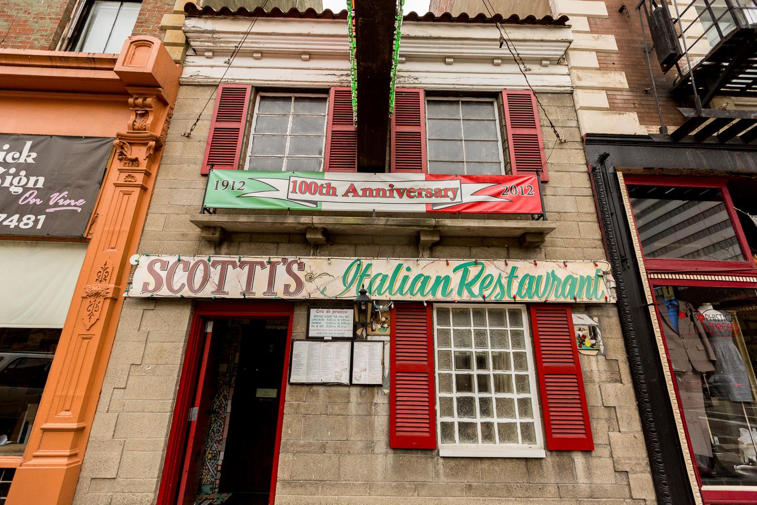 The Downtown Italian Restaurant That's Over 100 Years Old Cincinnati