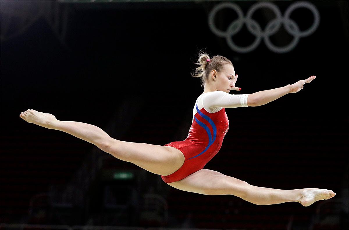 Russian Gymnasts 8