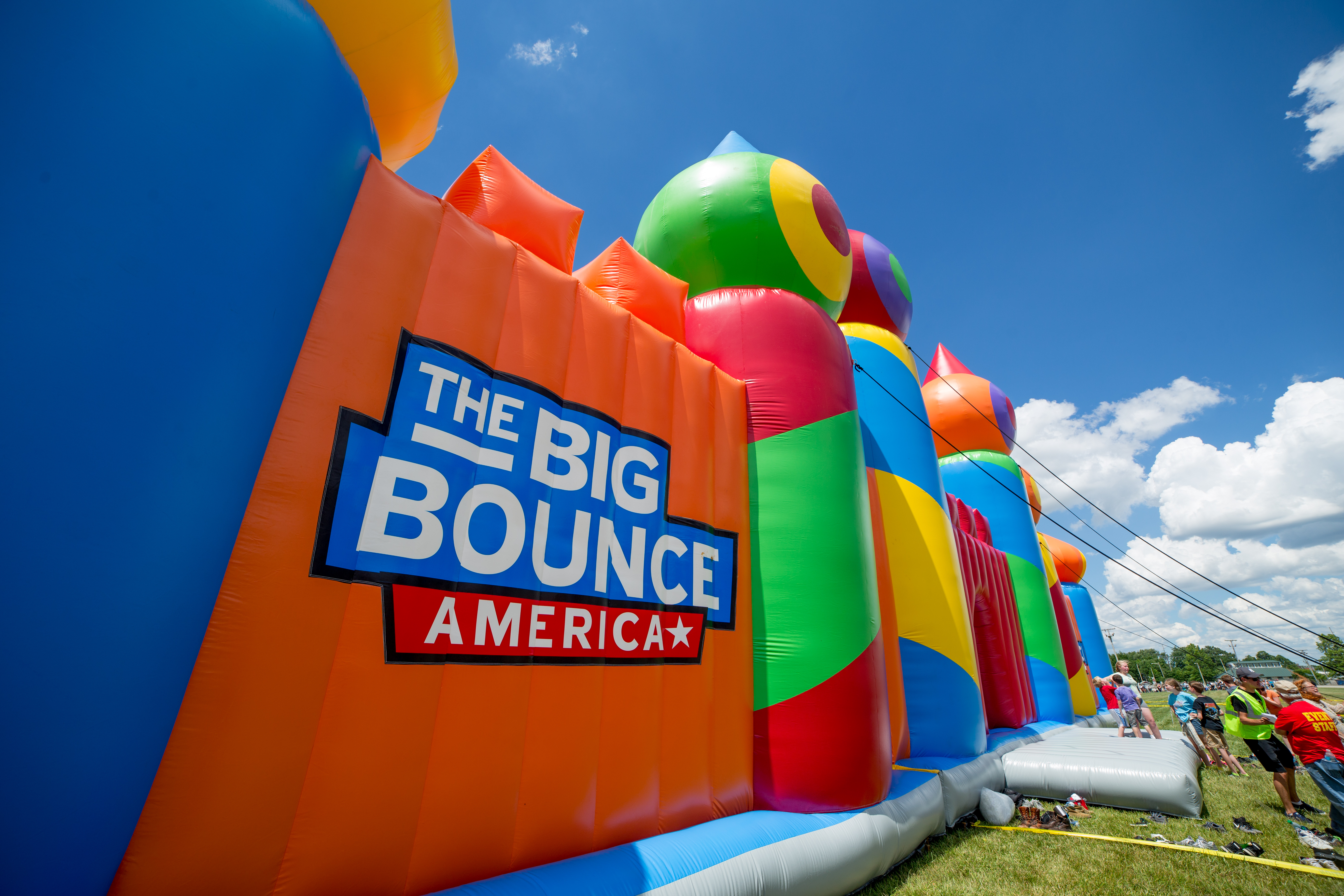 World's largest bounce house to stop in San Antonio WOAI