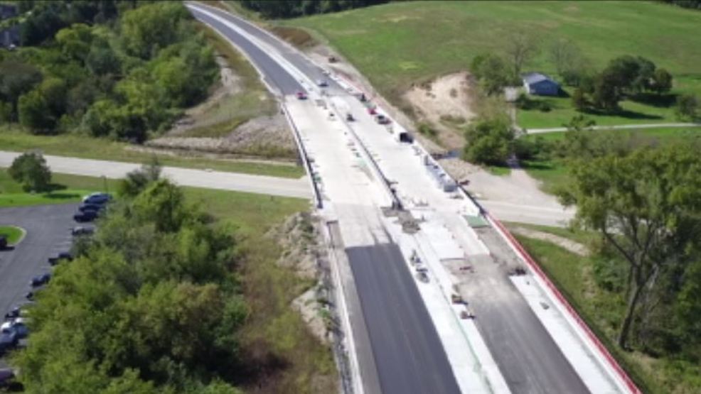 Highway 100 extension to open tomorrow in Linn County KGAN