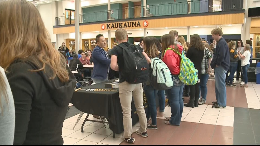 Kaukauna high school students declare futures at signing event WLUK