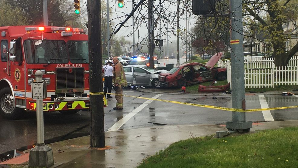 Two injured in crash in East Columbus, police say WTTE